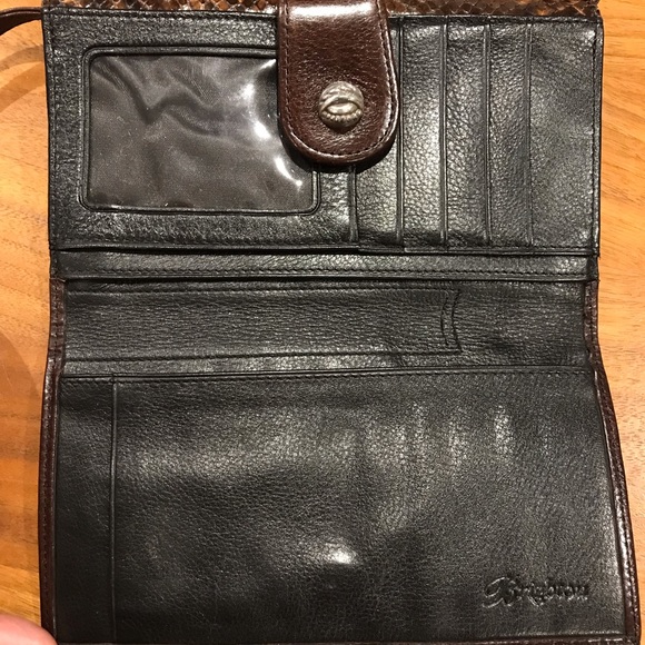 Brighton crossbody/wallet - Picture 3 of 6